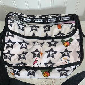超美品★LeSportsac ボディバッグ ホワイト　斜め掛け　tokidoki Lesportsac tokidoki black white - Gem
